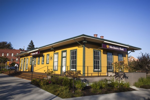 After a 15-year struggle to save it, the Santa Fe Railroad reading room was renovated and reopened as a Mechanics Bank branch. (Photo by Mark Andrew Boyer)